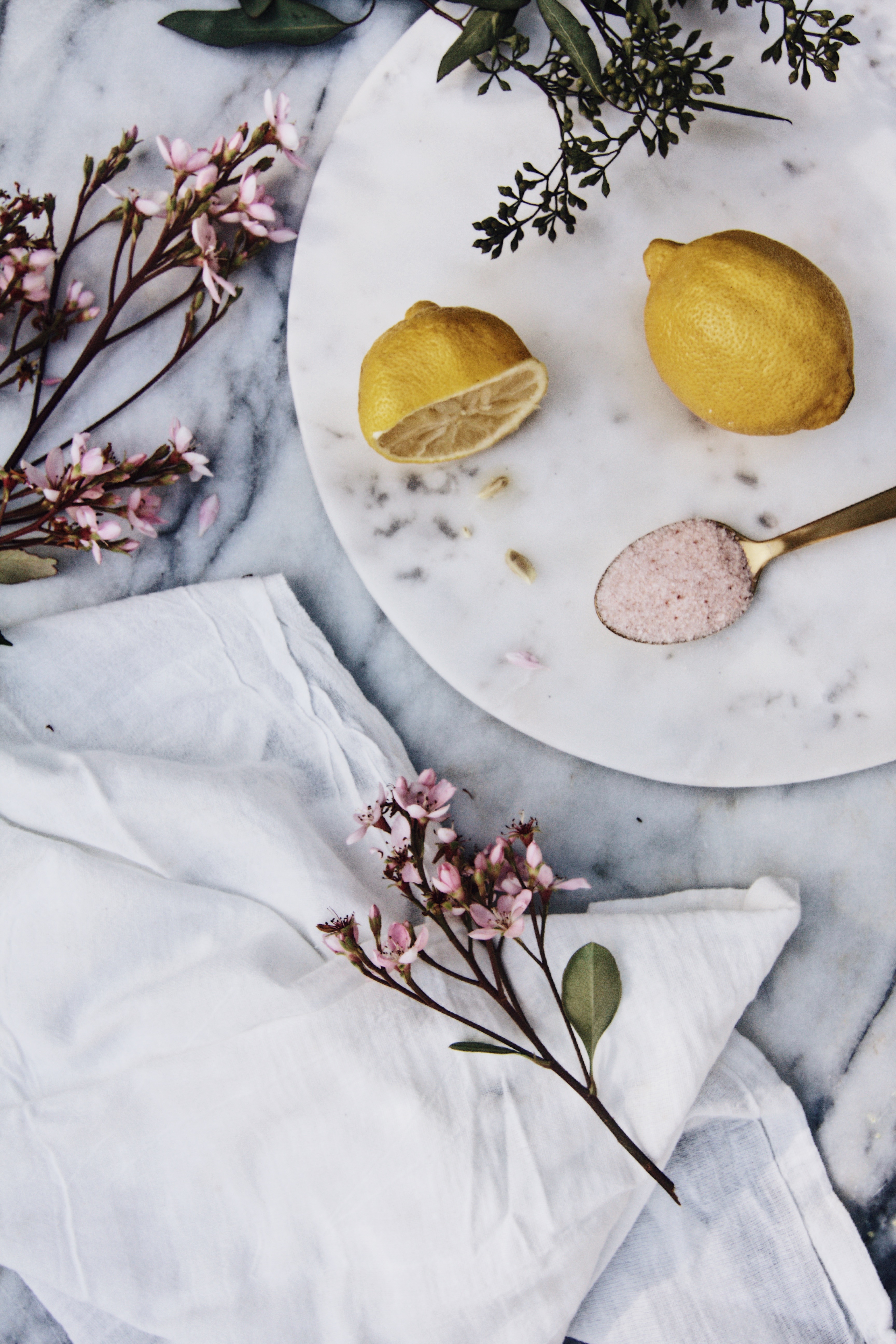 lemon Himalayan sea salt and honey face mask 