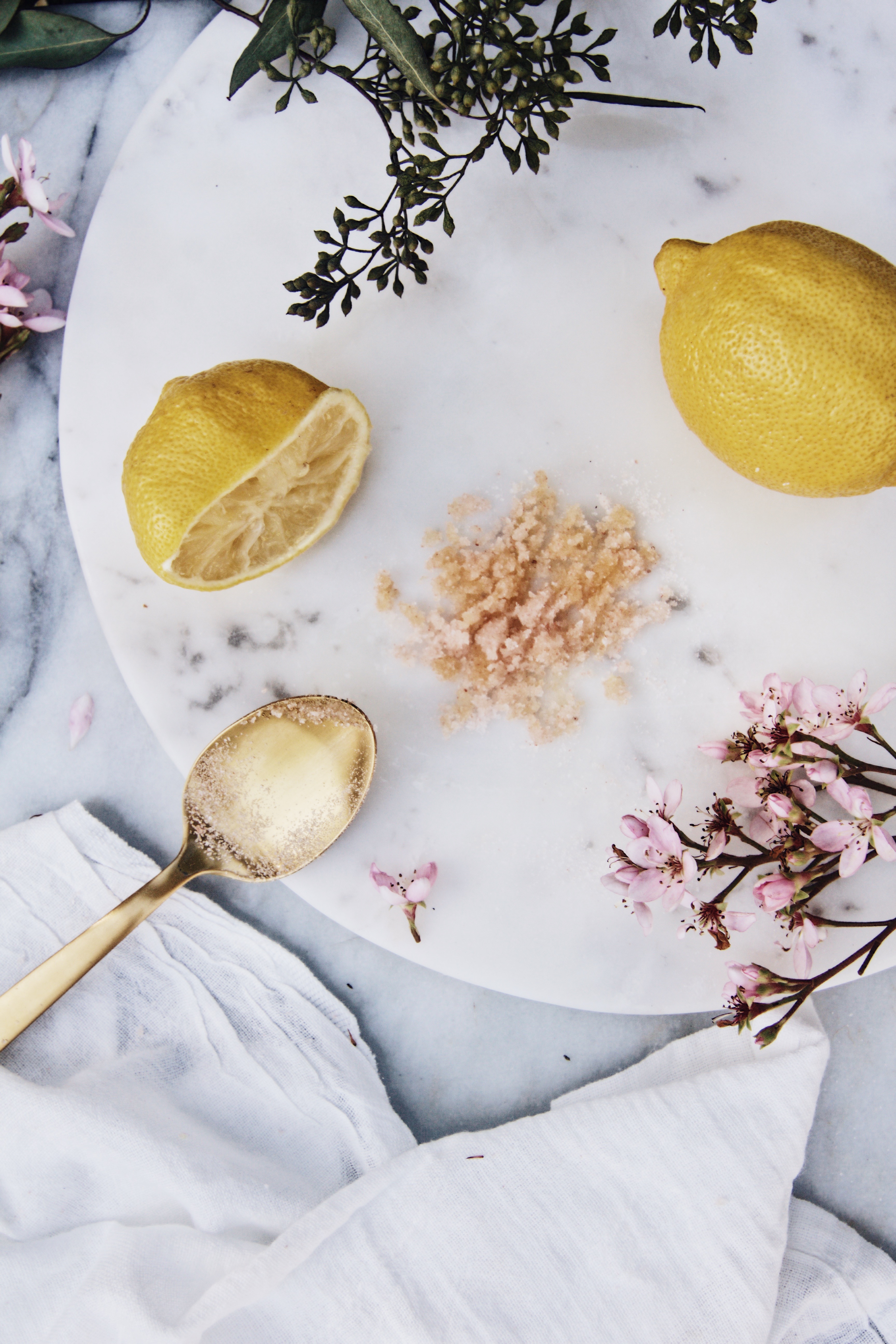 lemon Himalayan sea salt and honey face mask 