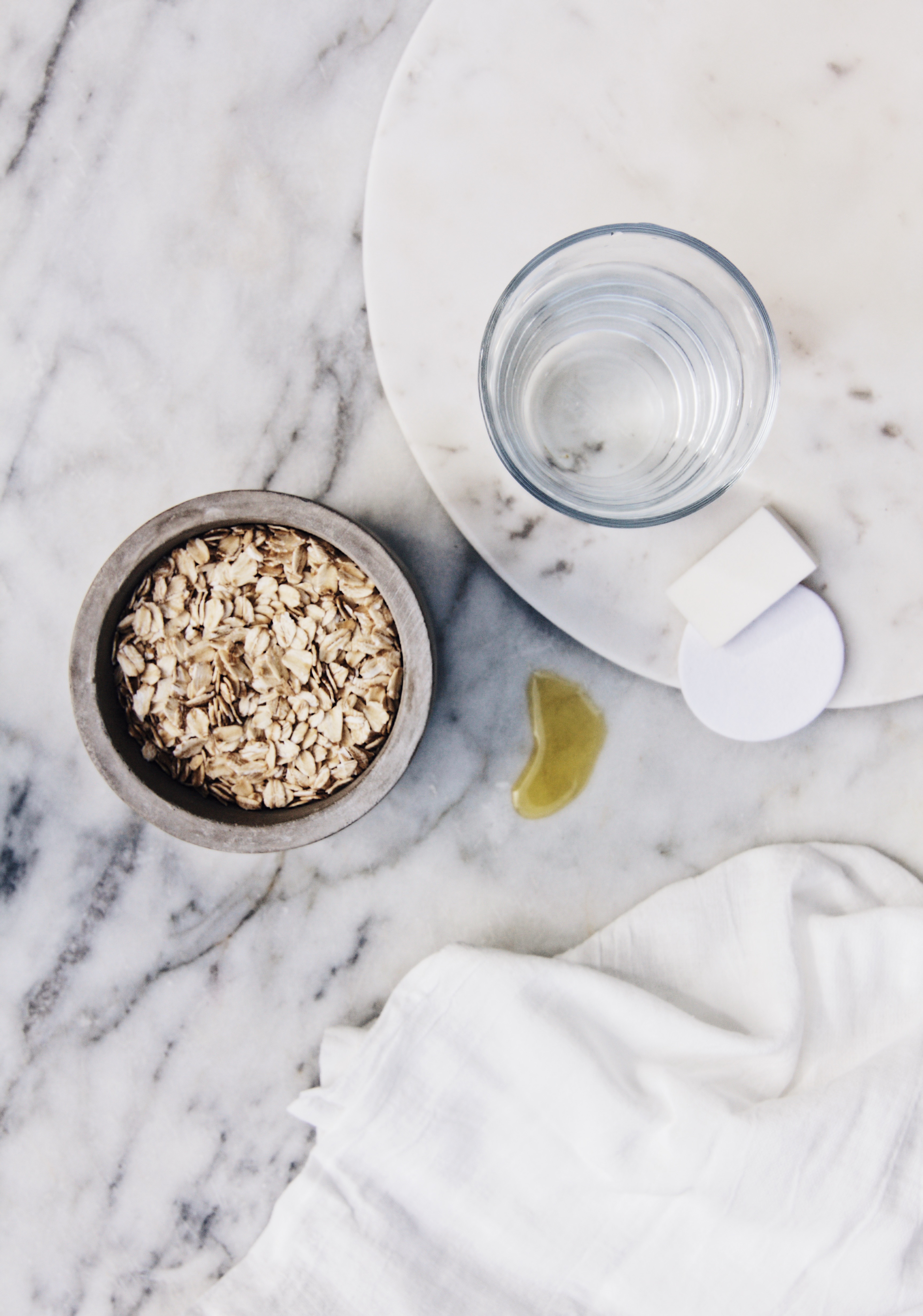 hydrate your skin with this simple face mask 