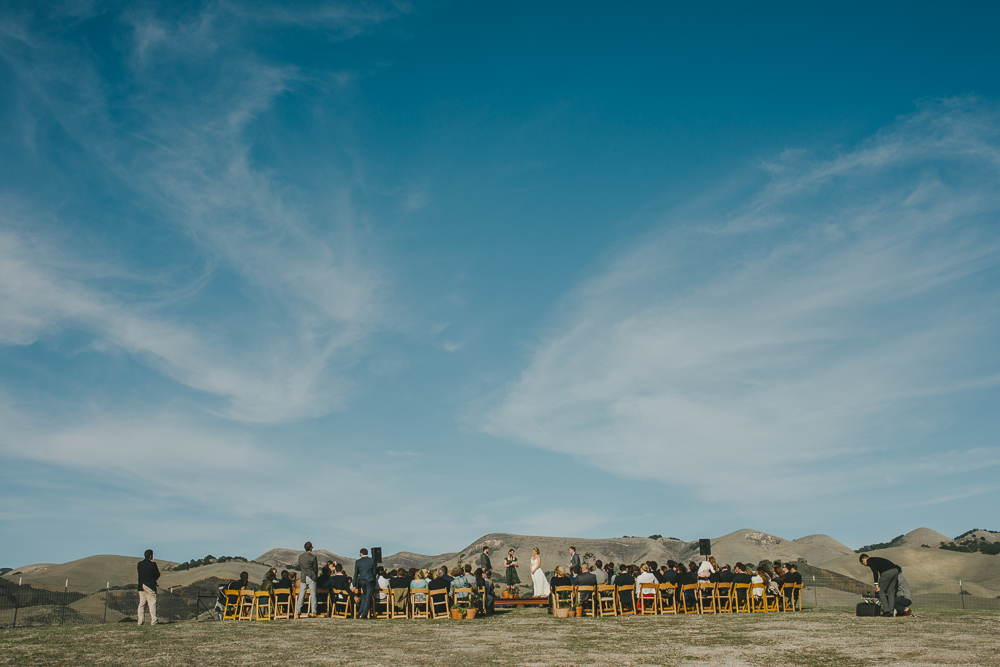 Located in central San Luis Obispo, the farm is close to town, local farmers markets, beautiful beaches and many wine vineyards and tasting rooms.