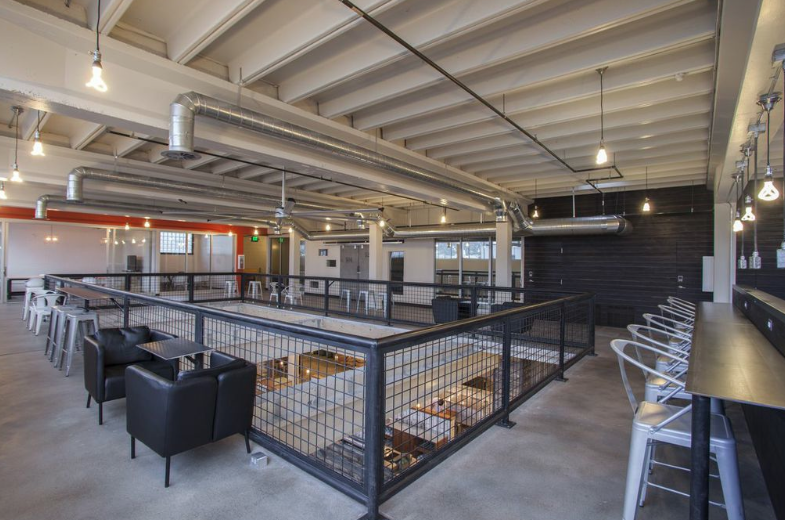 Publik Mezzanine