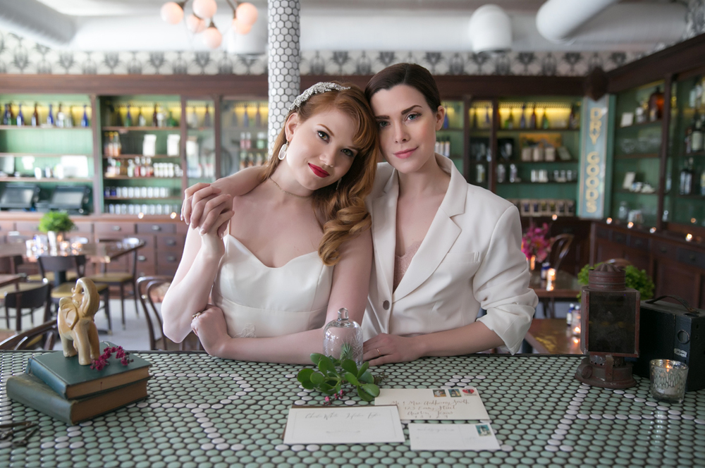 Vintage glam touches are everywhere and HIllside Farmacy is the perfect backdrop for these lovebirds We're in love with this styled shoot from Southern Social Events + Experiences in collaboration with these vendors: //Vintique Rentals// Serendipity Brid