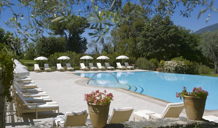 Heated overflow swimming pool.