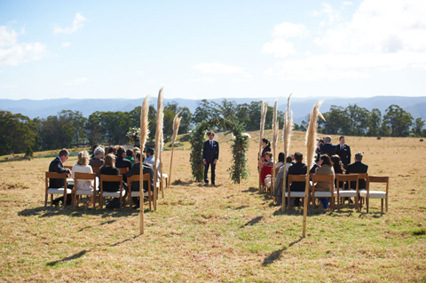 Why just walk down the aisle when you can walk amongst the clouds? Spicers Peak Lodge lies 1,100 metres above sea level on a stunningly beautiful grassy plateau, surrounded by picturesque mountains. It’s a venue and a moment you and your guests will never