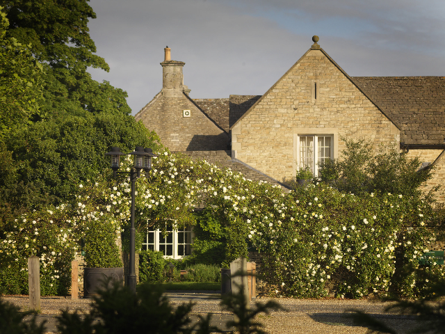 The Gumstool Inn