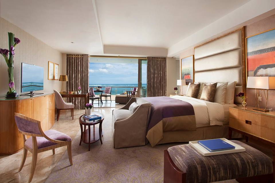 Epitomizing extravagance and opulence, combined with genuine hospitality, the breathtaking resorts are redefining sophistication.