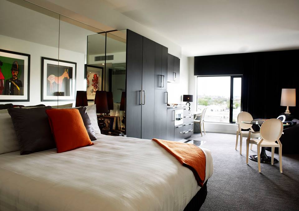 Deluxe Studio Suite