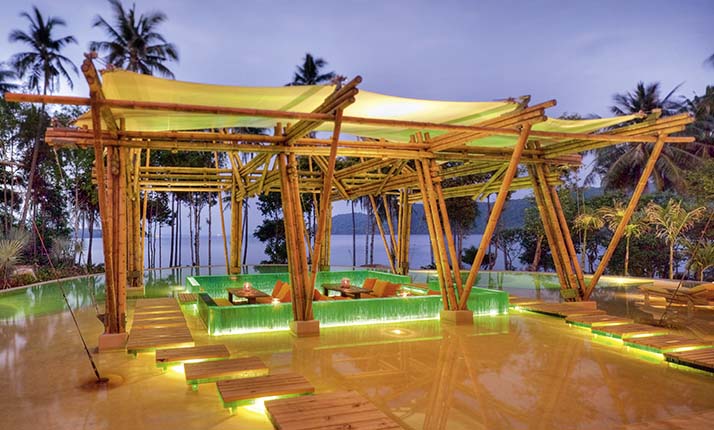 Another experience inspired by childlike wonder, So Spirited, our poolside bar overlooking the sea, brings you the simple joys of sweet sensations in ice cream and chocolate...with the fantasies updated for sophisticated and mature palates.
