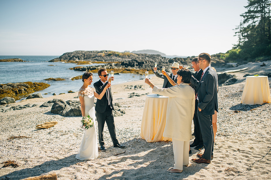 Florist – Crab Apple,  Floral & Cake + catering – Wickaninnish Inn