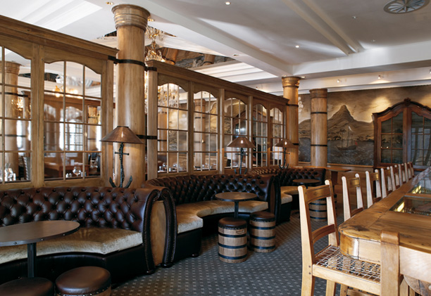 Signal Restaurant offers creative Cape cuisine that's fresh and inventive.