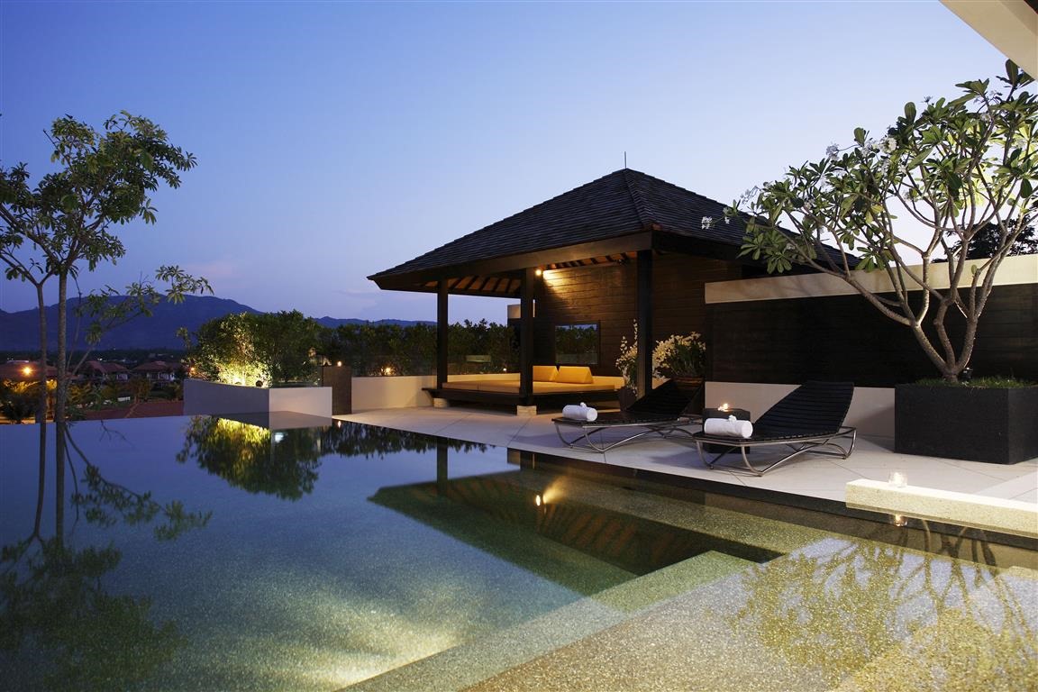 The Pavilions, Phuket is an ideal romantic getaway for your honeymoon. Each villa comes with a private pool.