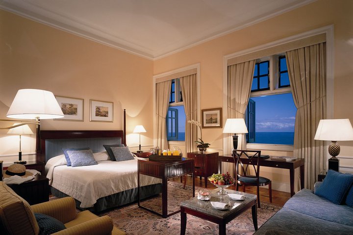 Rich with architectural character and charm, the rooms in the main building feature trademark high ceilings, while those located in the Tower Wing provide a wonderful sense of space.