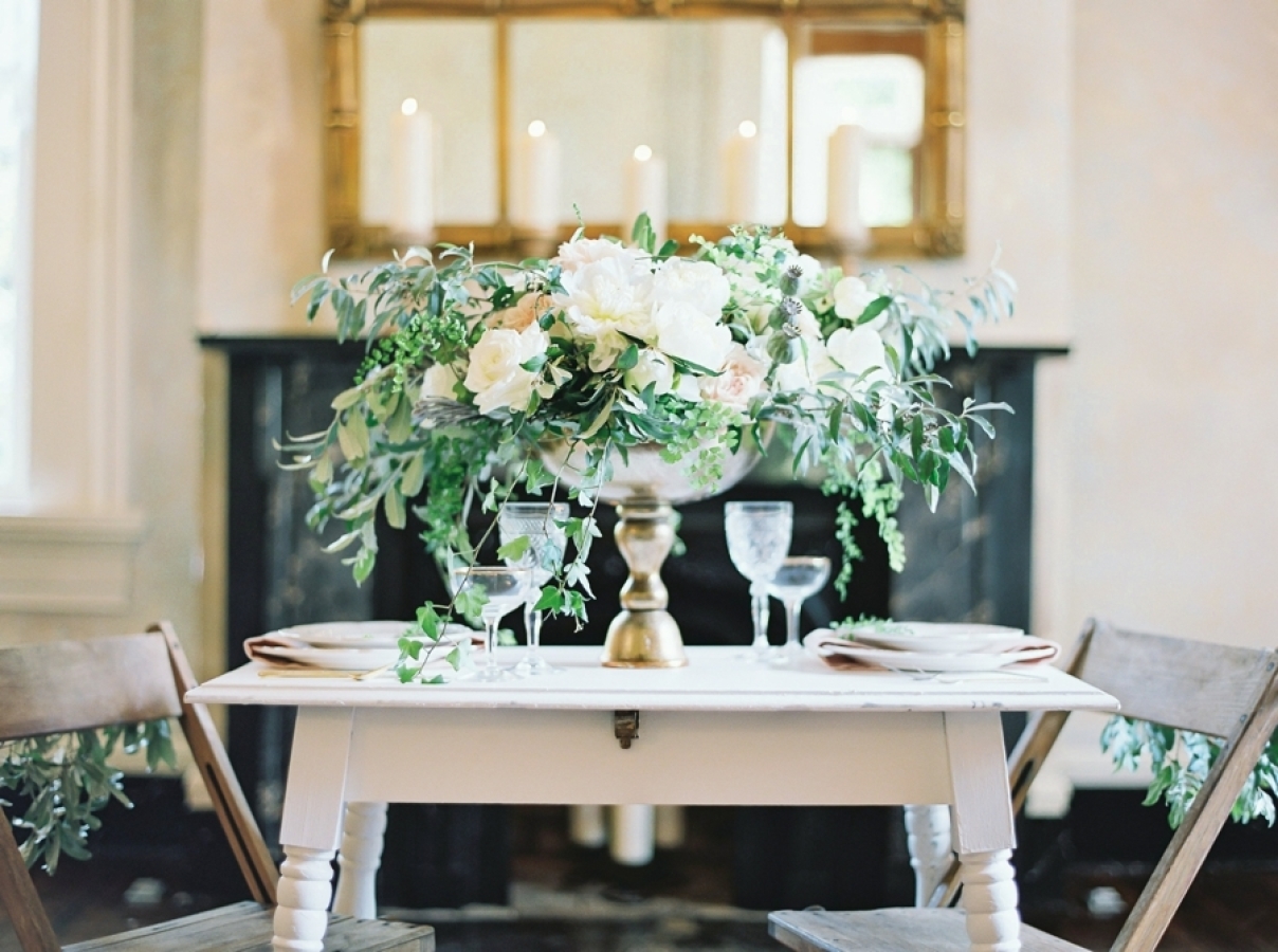 Floral Design: Soulflower Flower Design | Event Design: Elizabeth Ulrich Design