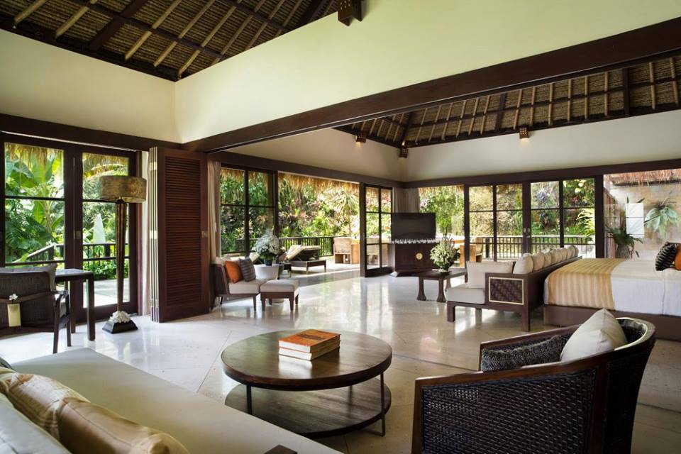 Club Residence is perfectly suited to accommodating a large family and its accompanying entourage.