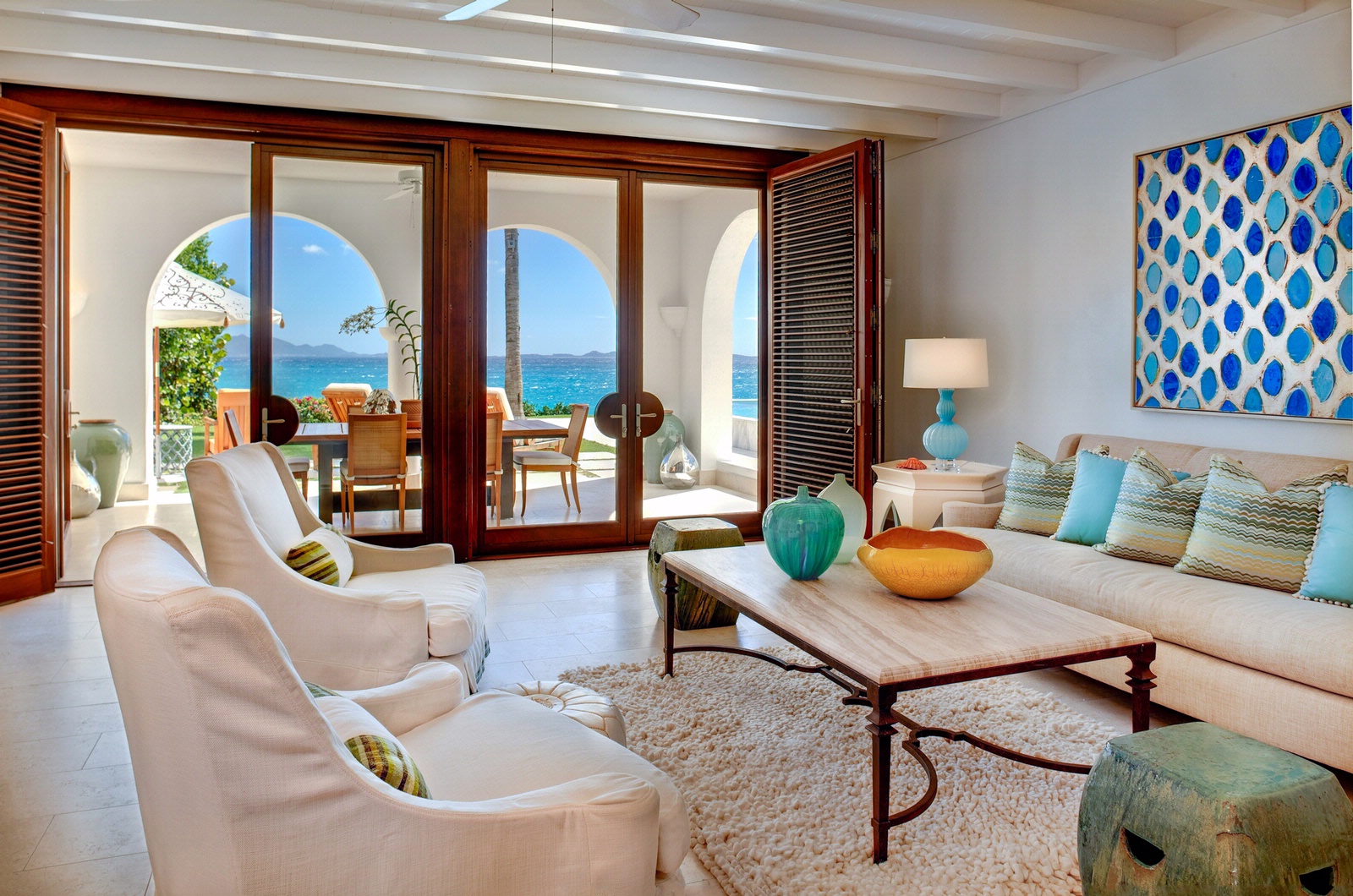 Jonquil suite living room with ocean view.