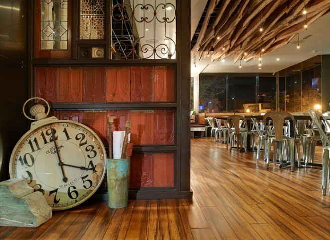 With a full bar and killer happy hour, PKLI is the largest of the Prepkitchen restaurants mirroring the vibrant Little Italy crowd.