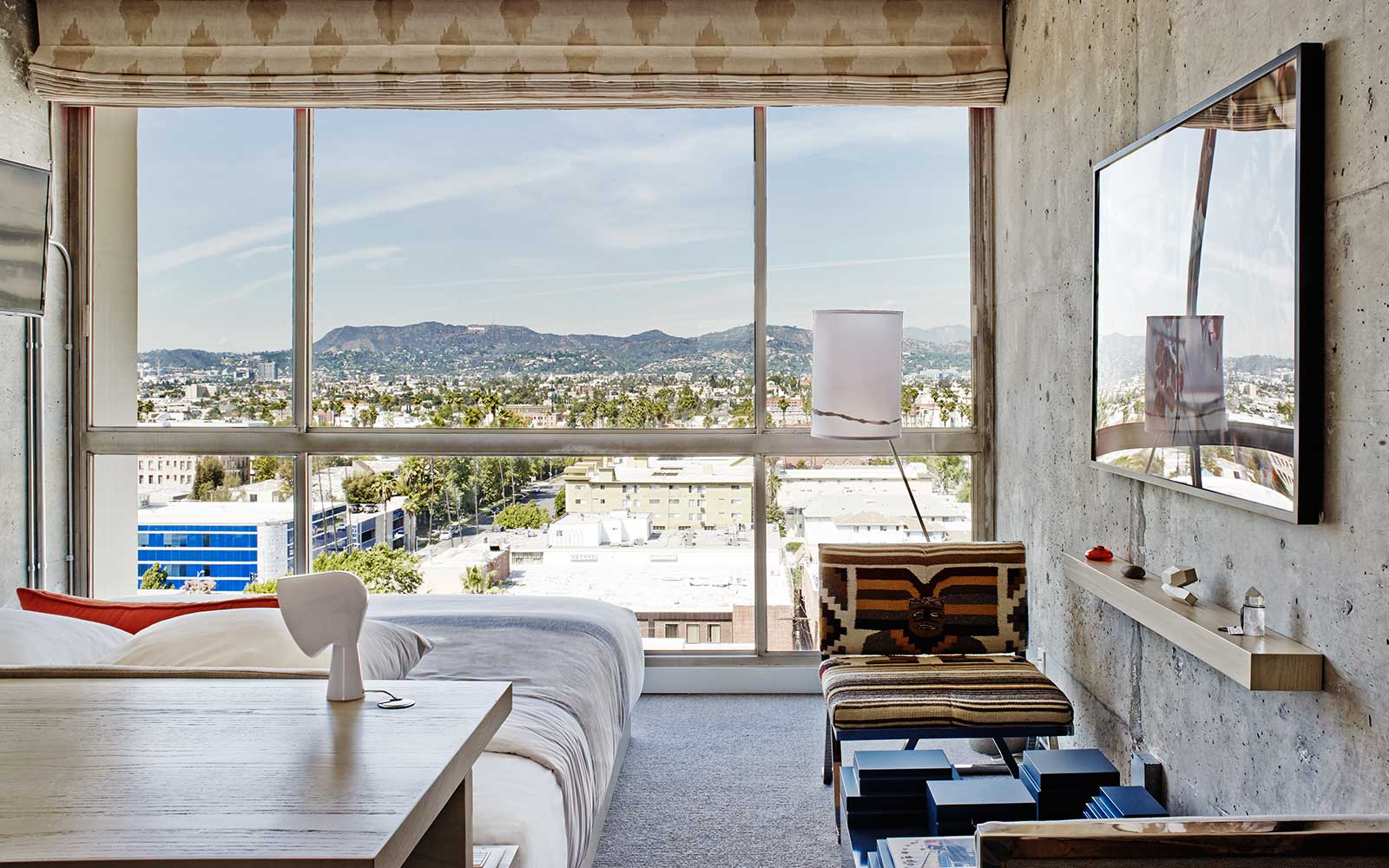 The Line is a new hotel collaboration by the Sydell group (The Nomad Hotel New York, Freehand Miami) with modern interiors by Sean Knibb. - Observatory Hollywood Hills View King