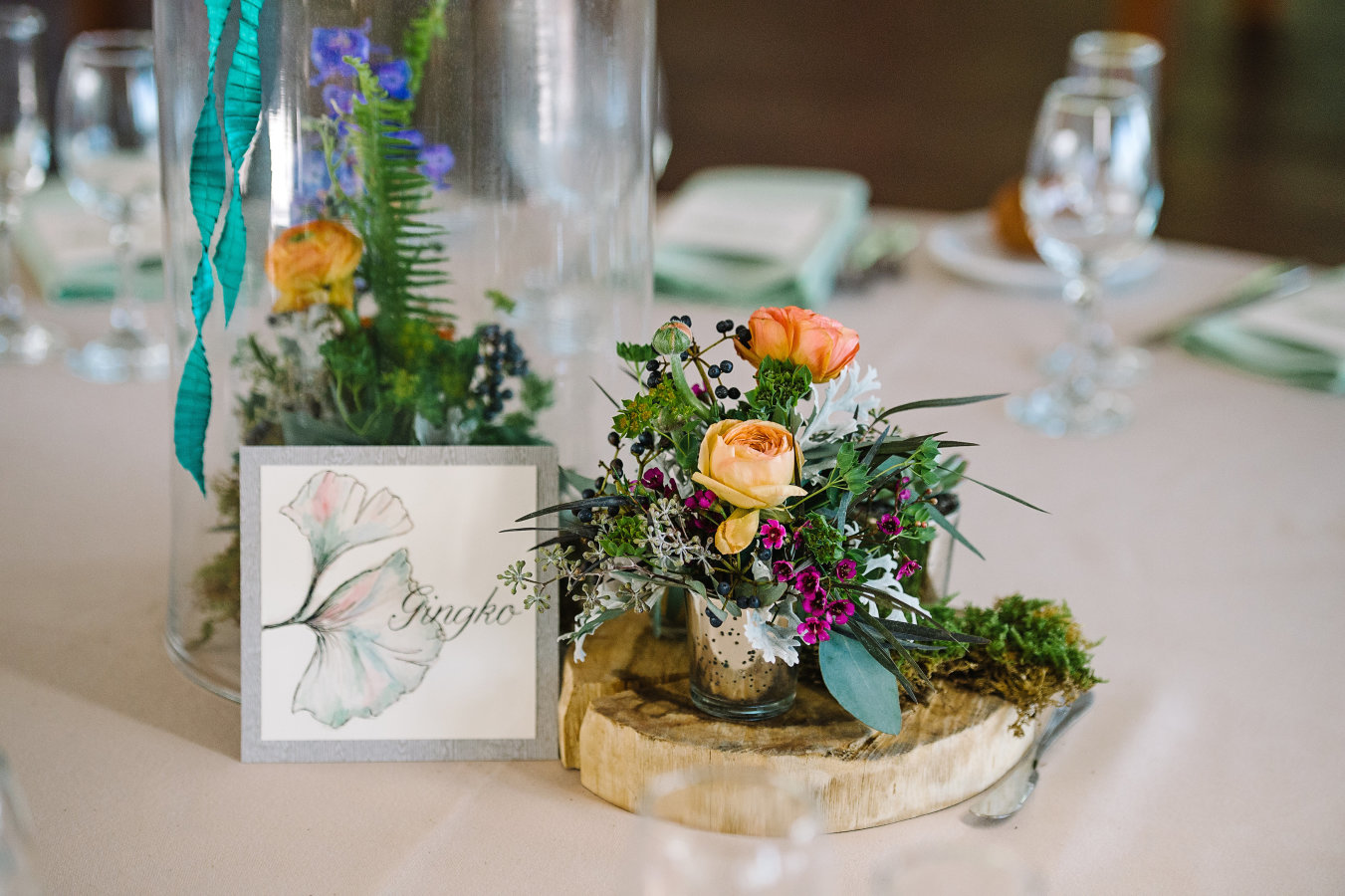Floral Design: La Petite Fleur | Stationary: Fleurish, Ink The Paper Atelier