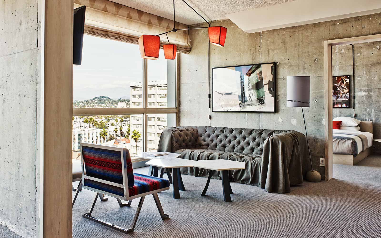 With 383 guest rooms, The Line is a new hotel that draws inspiration from the culture of Los Angeles. - Hollywood Hills View Apartment Suite