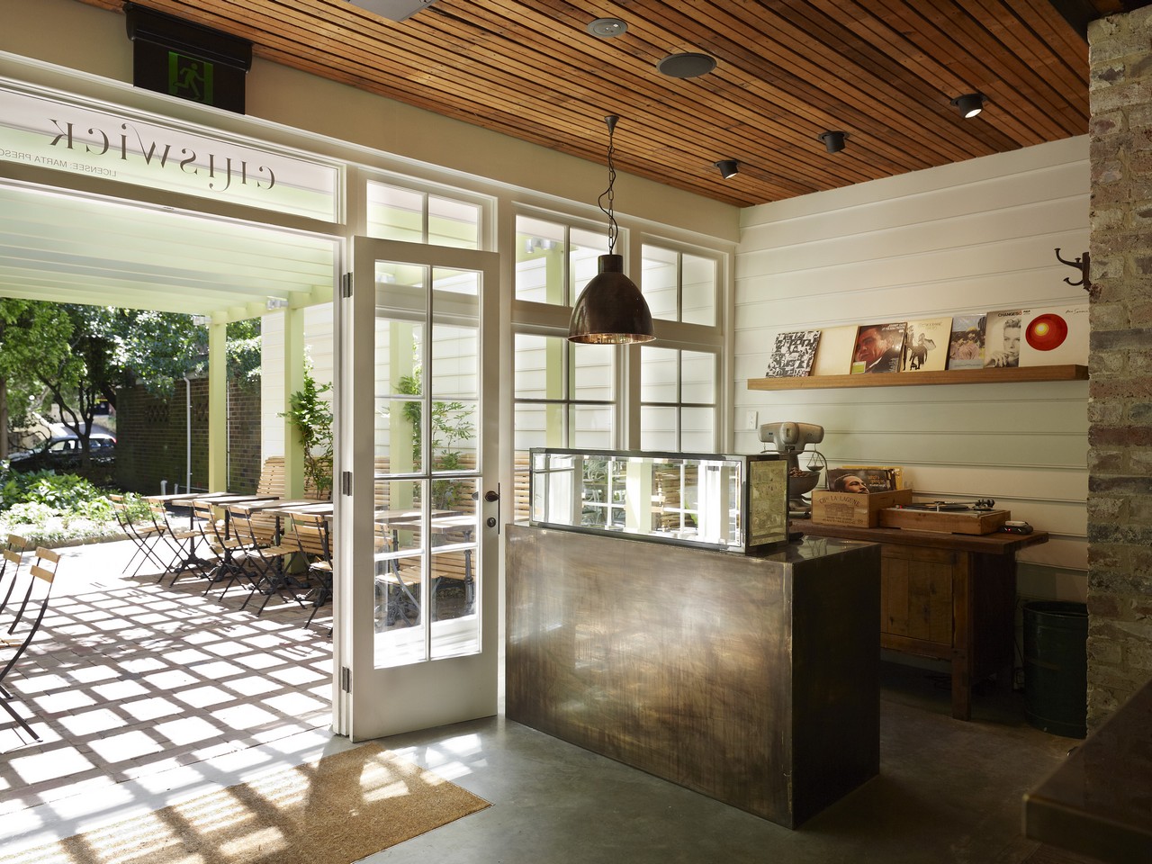 This iconic restaurant site provides a beautiful light-filled space with a contemporary dining room, casual bar area with a large communal table and shaded outside seating.