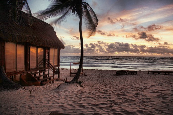 Beautiful sun setting on the beach.