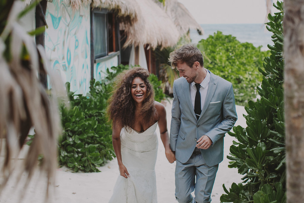 Have the most romantic wedding of your dreams on Casa Violeta’s Caribbean shores.