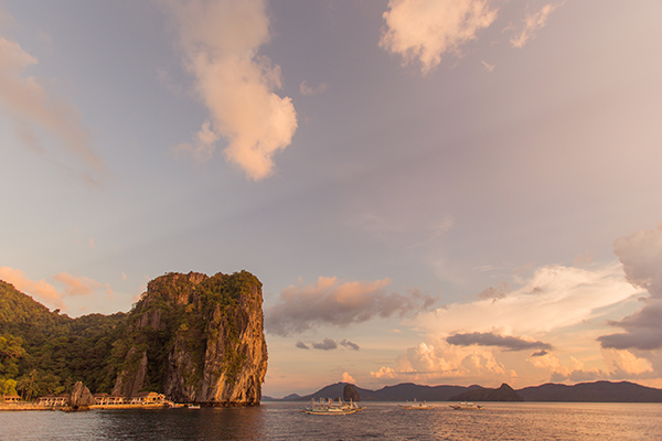 Also known as the “Island of the Sun”, Pangulasian has breathtaking views of both the sunrise and sunset.