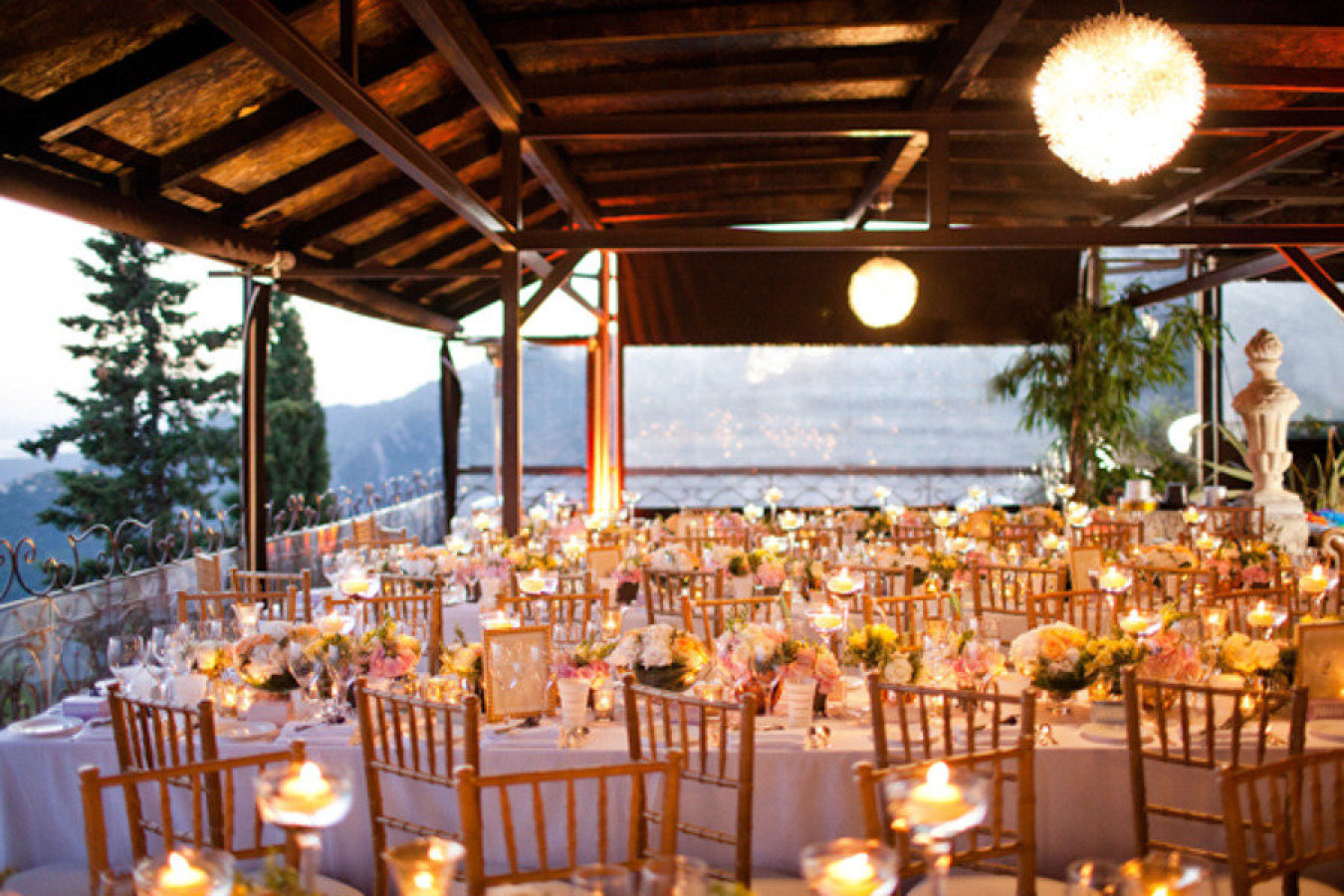 Wedding Planning: Lavender & Rose Weddings | Floral Design: Wayne Riley Flowers