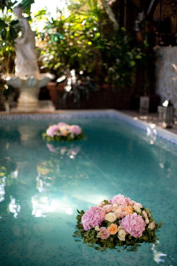 Wedding Planning: Lavender & Rose Weddings | Floral Design: Wayne Riley Flowers