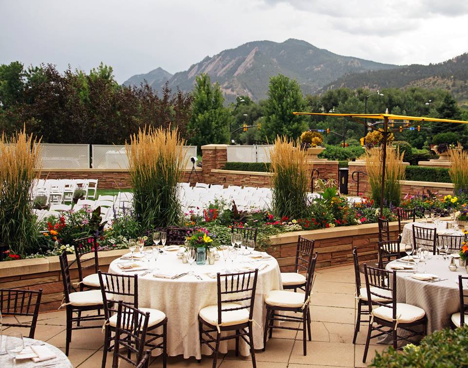 Outdoor wedding at St Julien Hotel & Spa