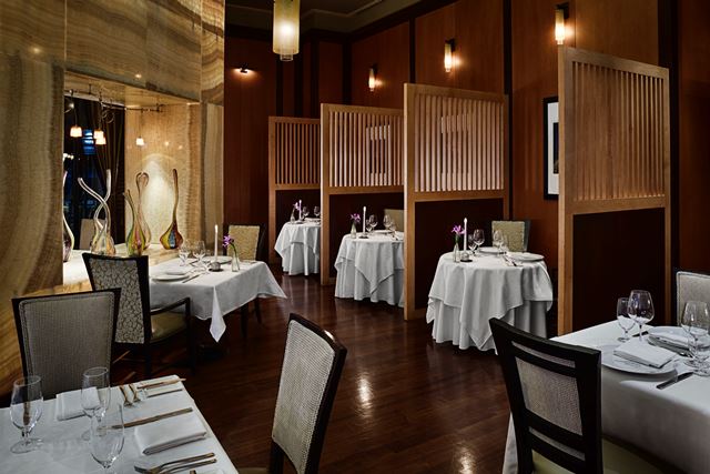 Jill's restaurant has two dining rooms that vary in size; Our Onyx Room accommodates parties up to forty guests and our Main Dining Room accommodates parties up to fifty guests.