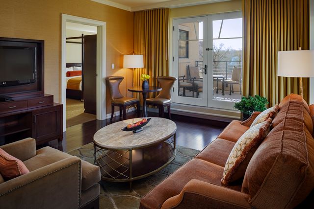 St Julien Suite