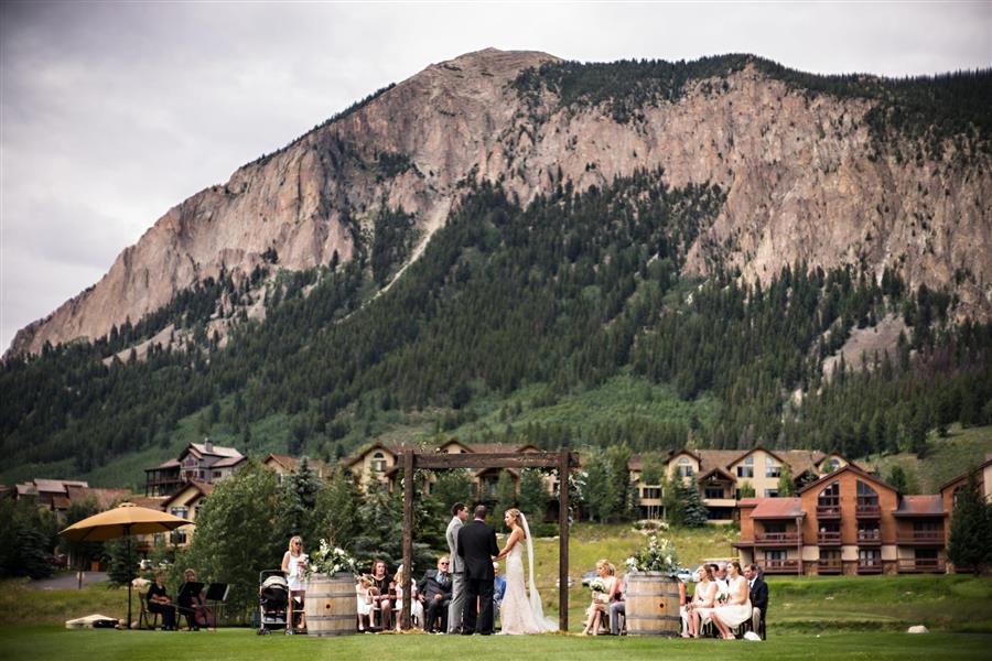 On your wedding day, the emerald lawn before the Mt. Crested Butte backdrop is your carpet on which to celebrate.