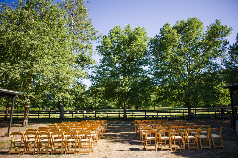 Florist: April Flowers | Rentals: All About Table Tops