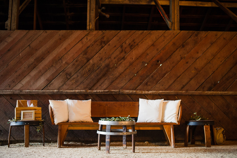 Florist: April Flowers | Rentals: All About Table Tops