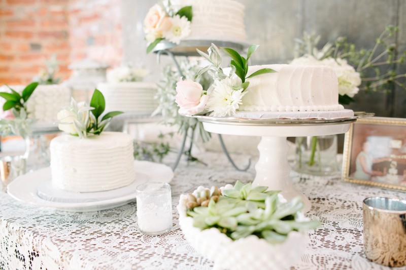 Floral Design: Deanna Bruton