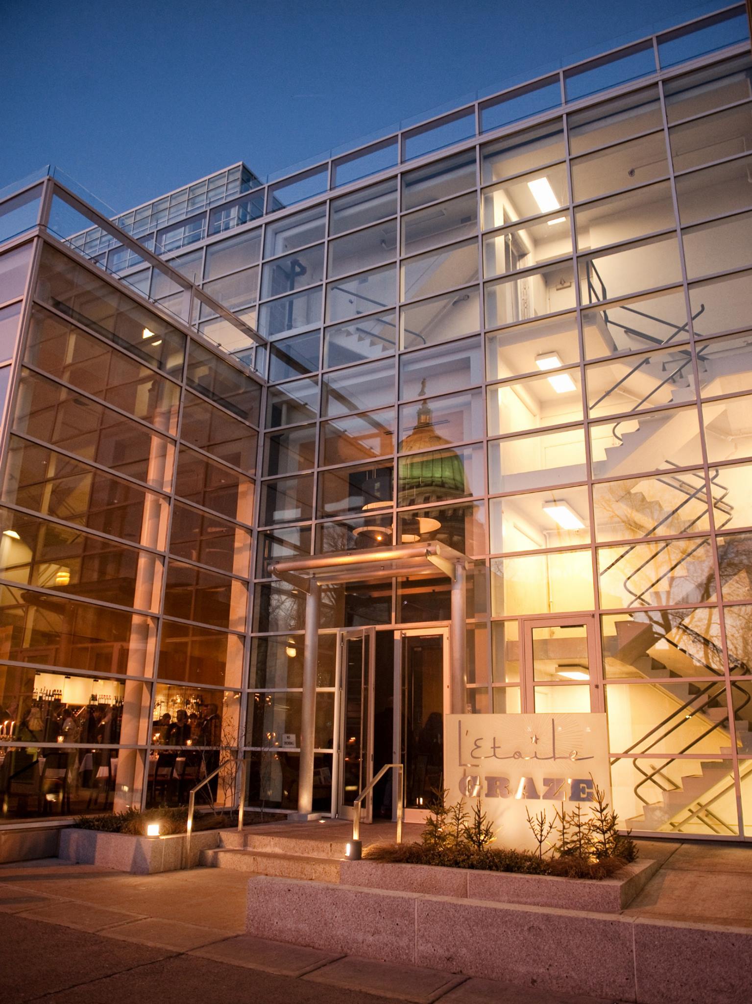 L'Etoile Restaurant Glass Exterior