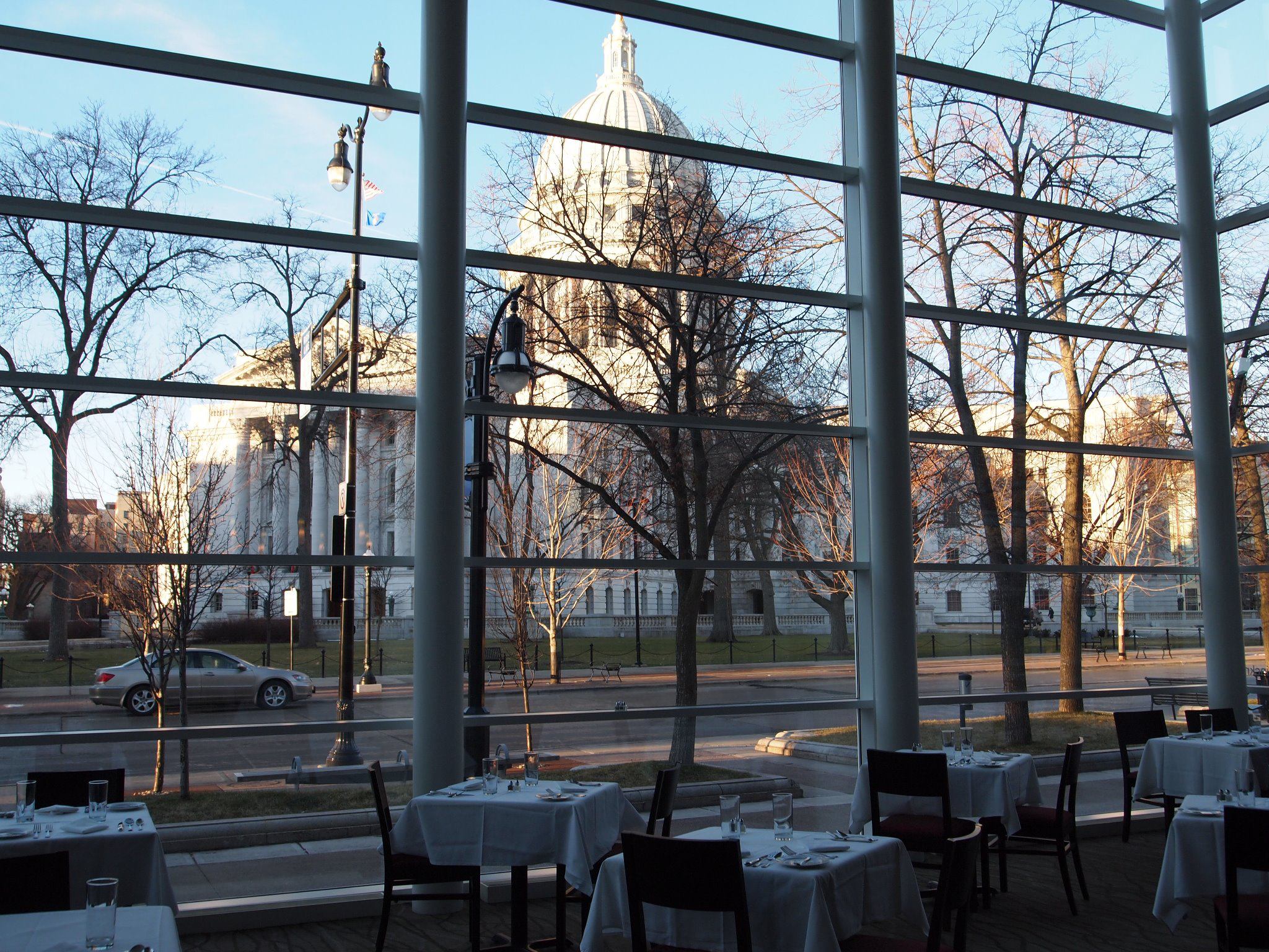 From time to time, we plan special dinners at L'Etoile.