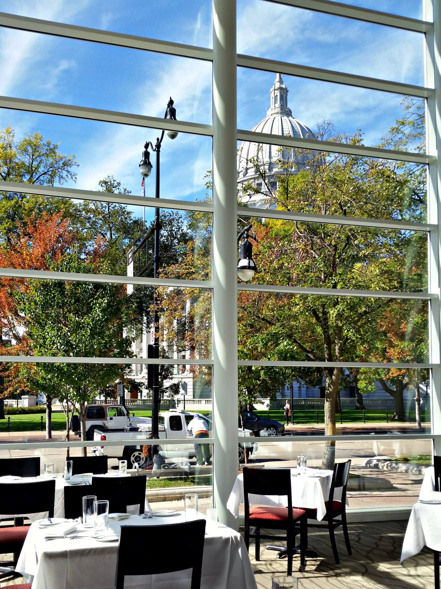 L’Etoile has served local and seasonal offerings since it first opened its doors in 1976.