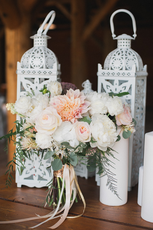 Event Planning & Design, Stationery, Hair and Makeup: Janie Rocek | Floral Design: Lace and Lilies