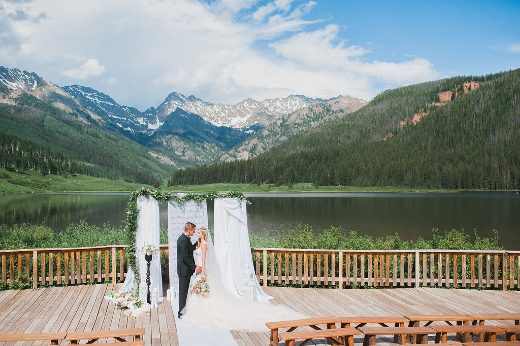 Event Planning & Design, Stationery, Hair and Makeup: Janie Rocek | Floral Design: Lace and Lilies