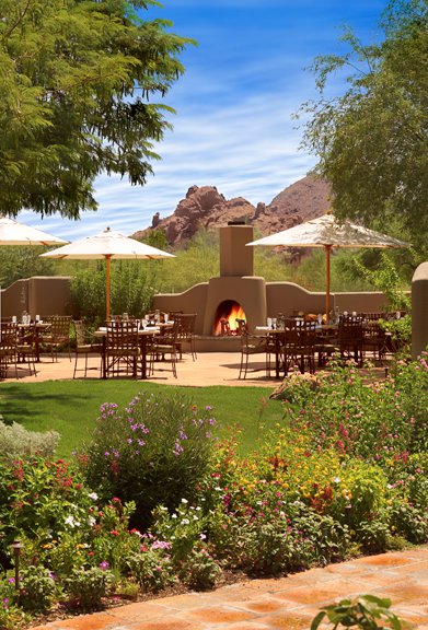 LON’s at the Hermosa, the Inn’s Four Diamond culinary centerpiece, creates a personalized dining experience featuring artful American cuisine.