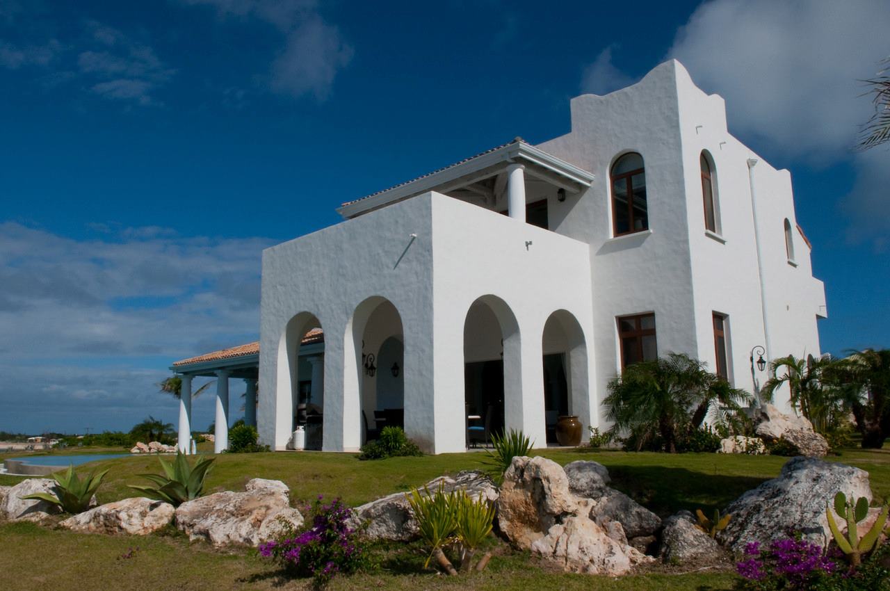 Wrapped around the front of each Villa is an oversized terrace—the perfect vantage point from which to enjoy the spectacular sea views.