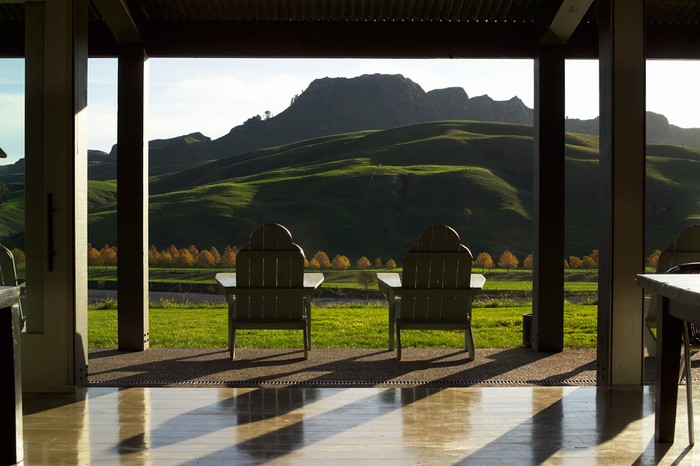 Its views are just as spectacular for a winter wedding as they are in summer.