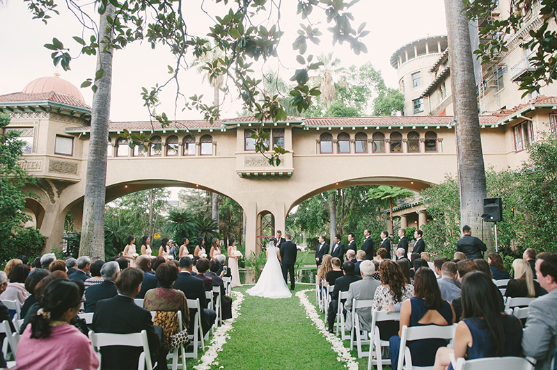 With turn of the century glamour and charm, the Castle has a fabulous ground floor setting for social events with several unique locations.