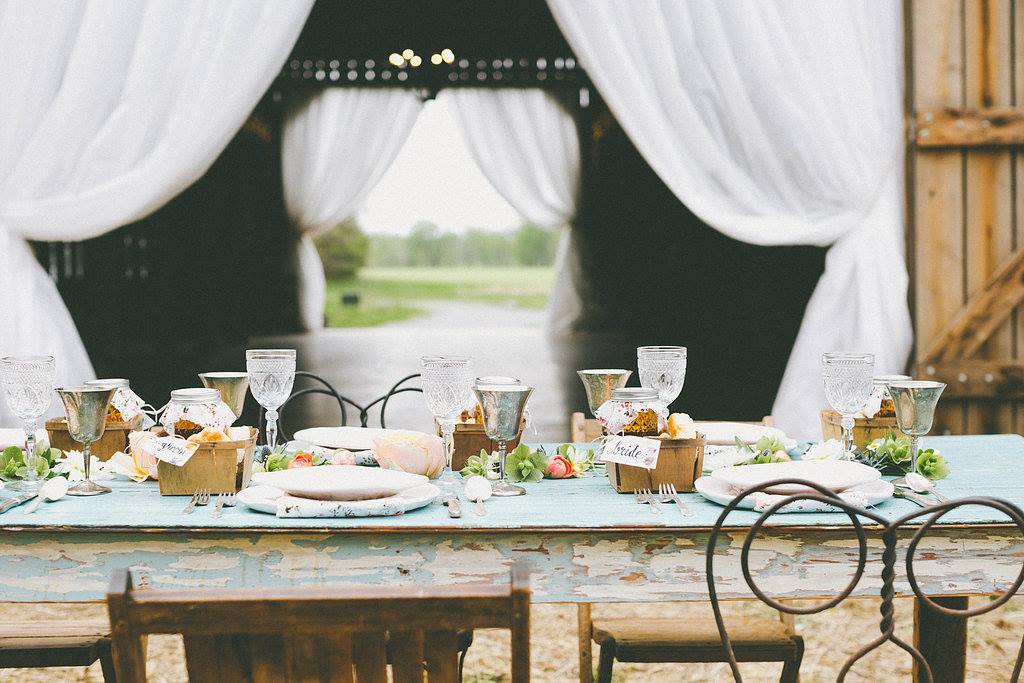 It all started when the property owner's granddaughter wanted to use this old tobacco barn for her wedding. It stood abandoned for decades but with her vision it has been transformed into an incredible wedding venue.