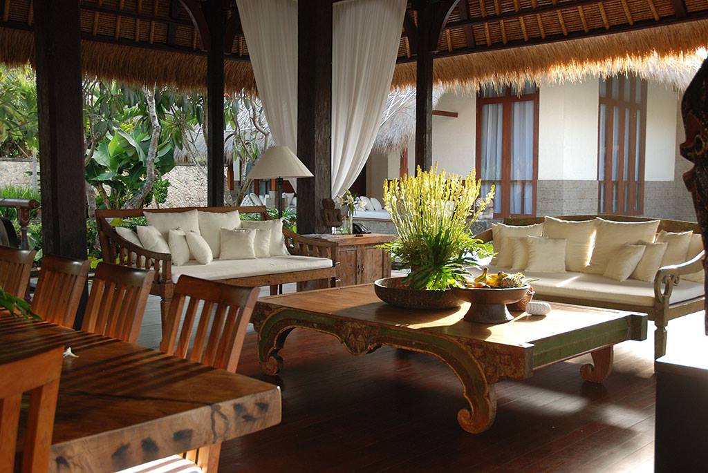 It is the only dedicated wedding resort in the island with full services, allowing couples to have a full privacy on their wedding day with only their guests at the venue.