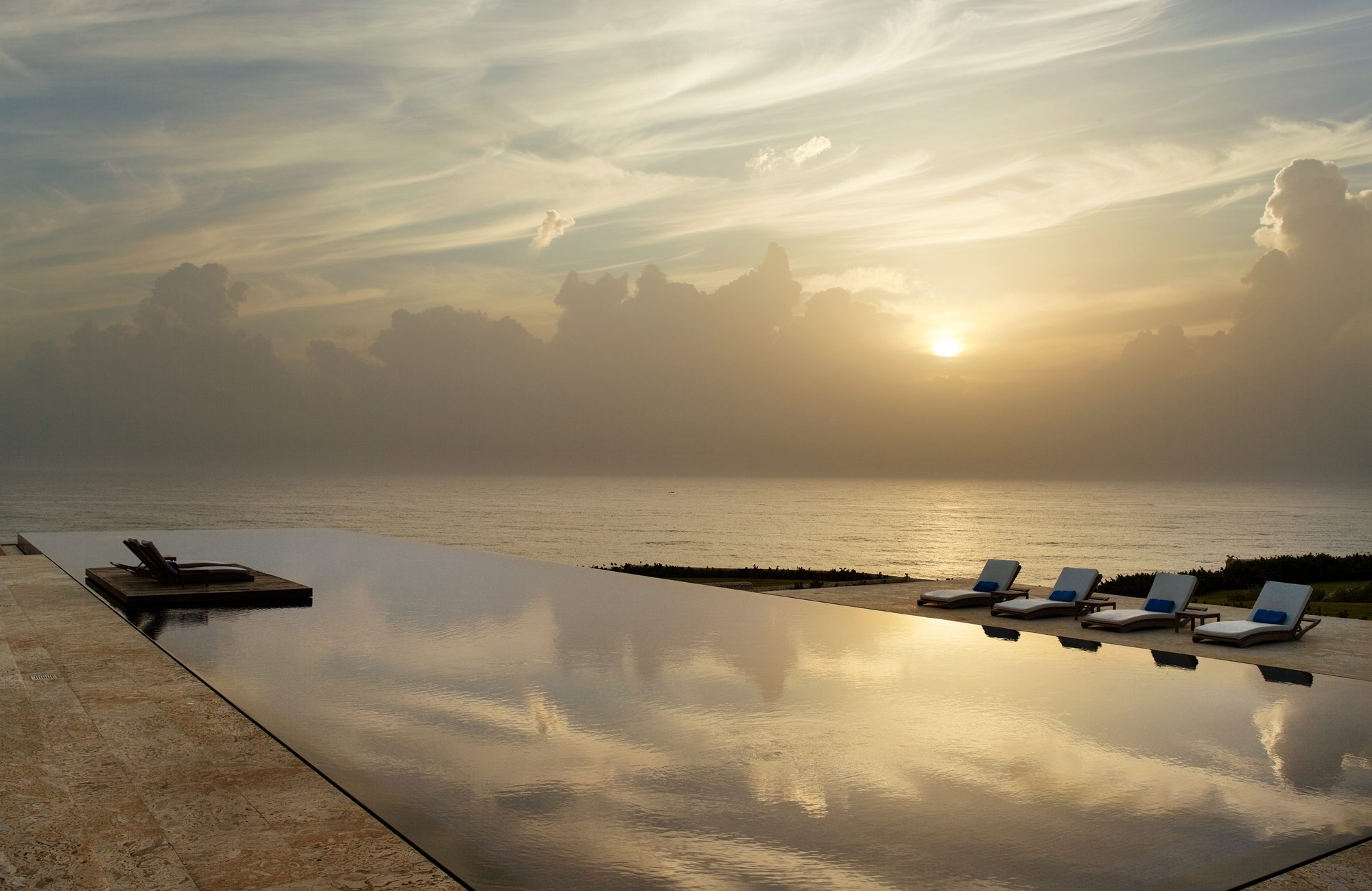 Our oceanfront hot tub is a dramatic cliff edge experience with expansive ocean views, stunning star filled skies at night and a discreet location not visible from any point on the property.