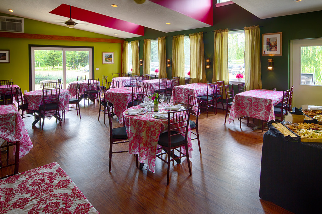 Group Tastings and Tours are perfect for larger groups that are looking for a coordinated wine tasting experience with a knowledgeable member of the winery.