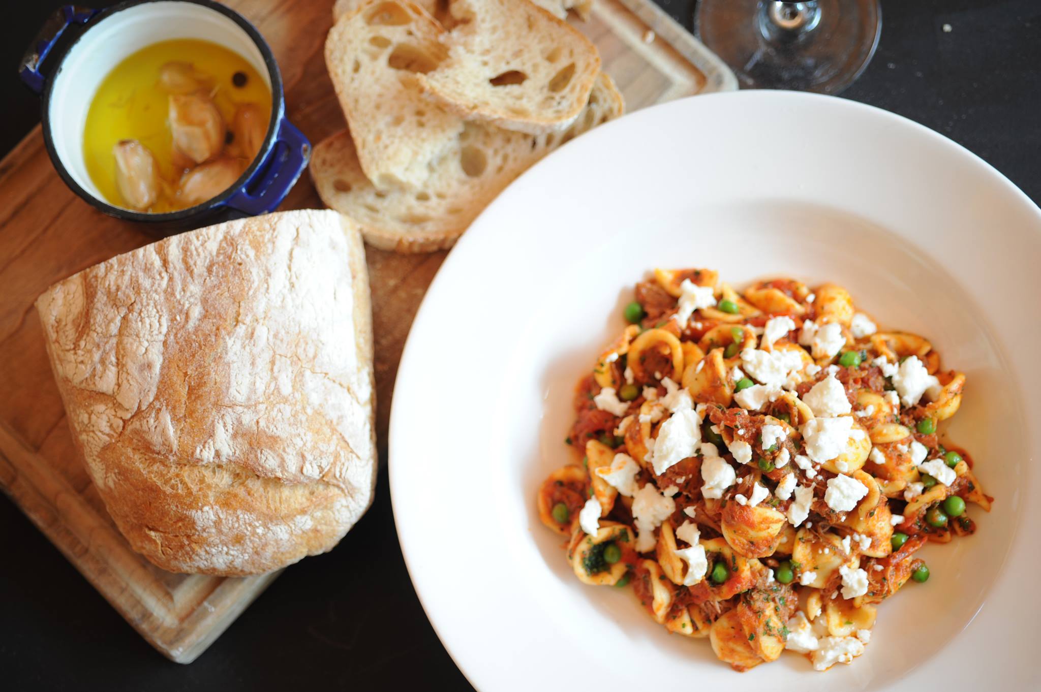 The contemporary, subtropical setting creates an informal yet vibrant tone that complement’s the Italian menu.